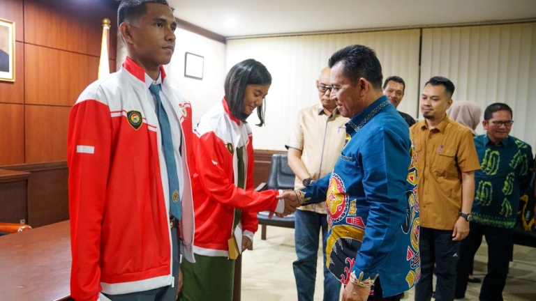 Berikut Pesan Gubernur Ansar untuk 2 Orang Paskibraka Nasional Utusan Kepri