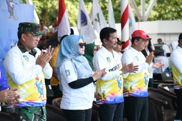 Gubernur Ansar Puji HM Rudi Saat Buka POPDA IX Kepri