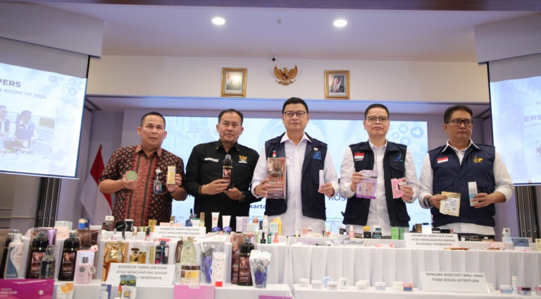 Berikut Daftar Kosmetik Ilegal dan Berbahaya yang Dilarang BPOM RI